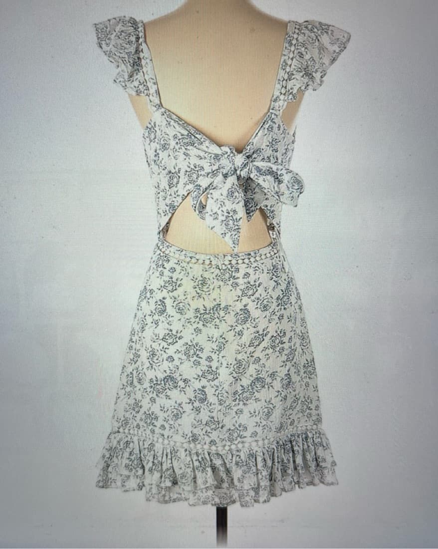 White And Blue Floral Dress - Image 2