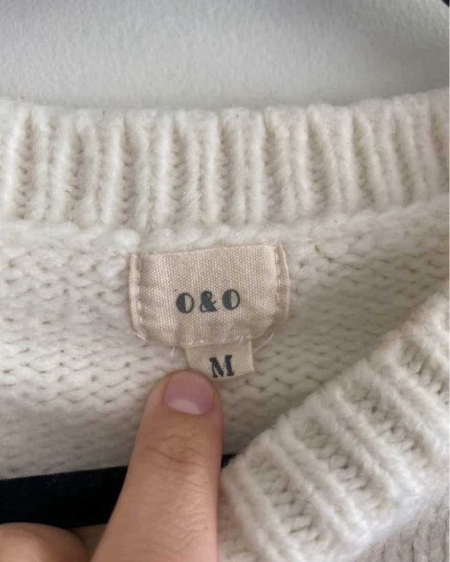 Vici Sweater - Image 2