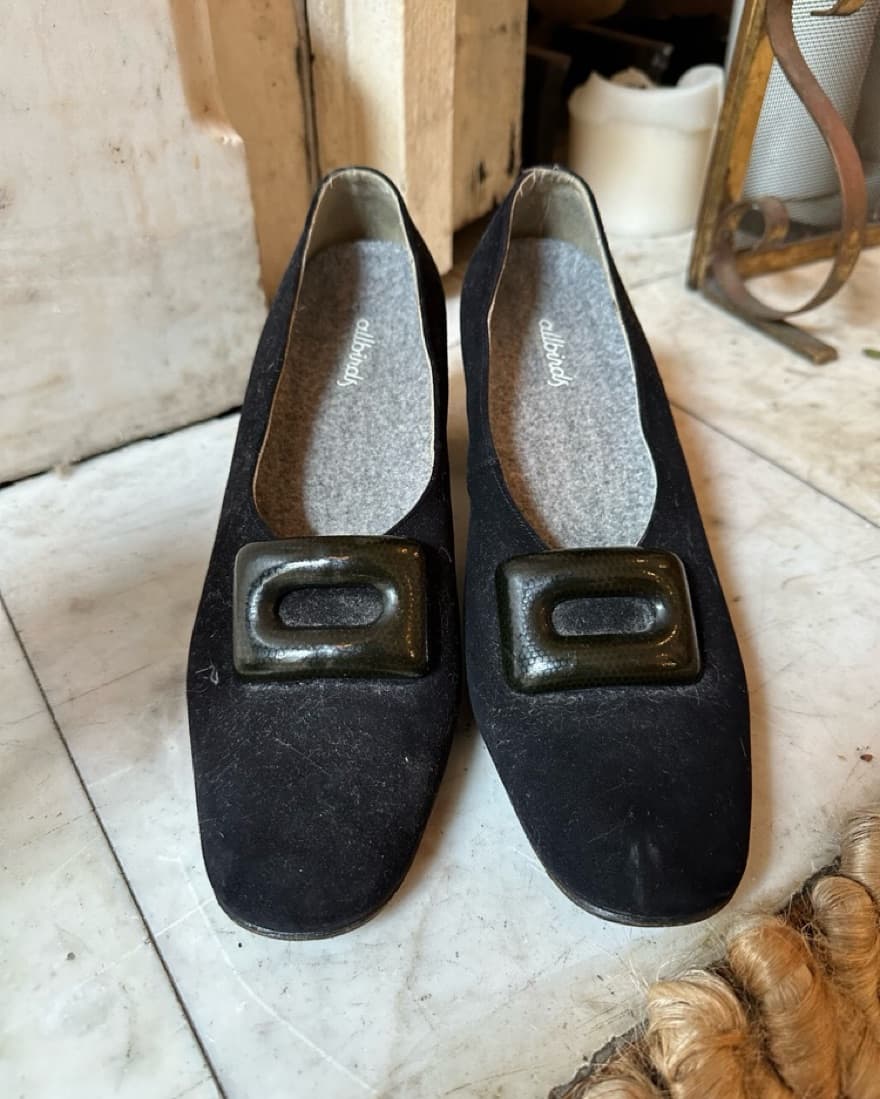 Vintage Allbirds heels - Image 1
