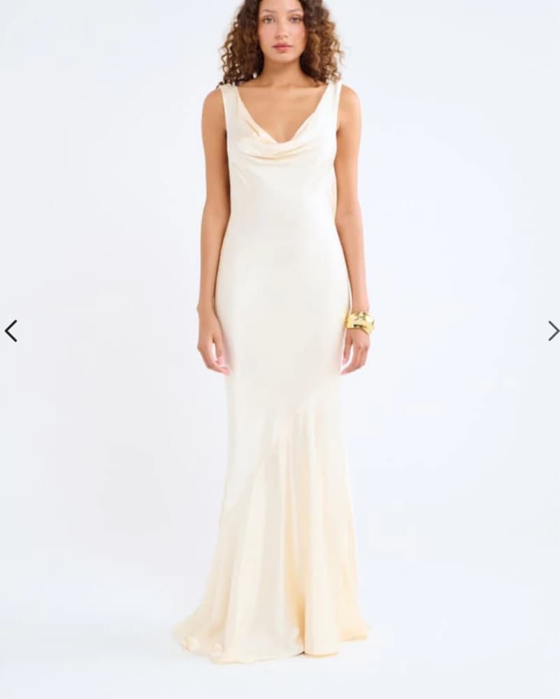 Rumored Hollywood Gown Ivory - Image 2
