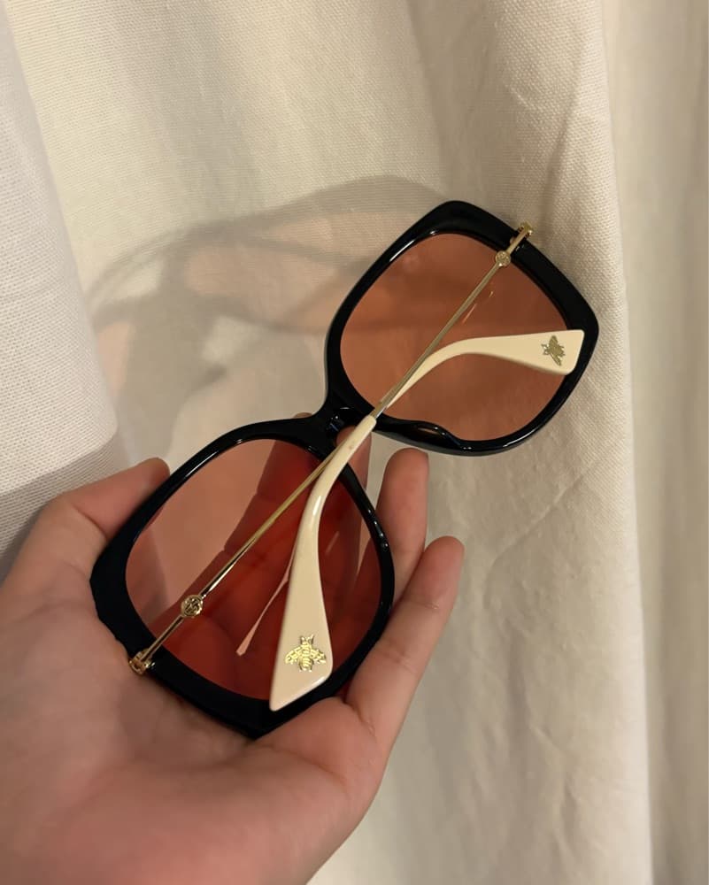 Square Sunglasses - GUCCI - Image 3