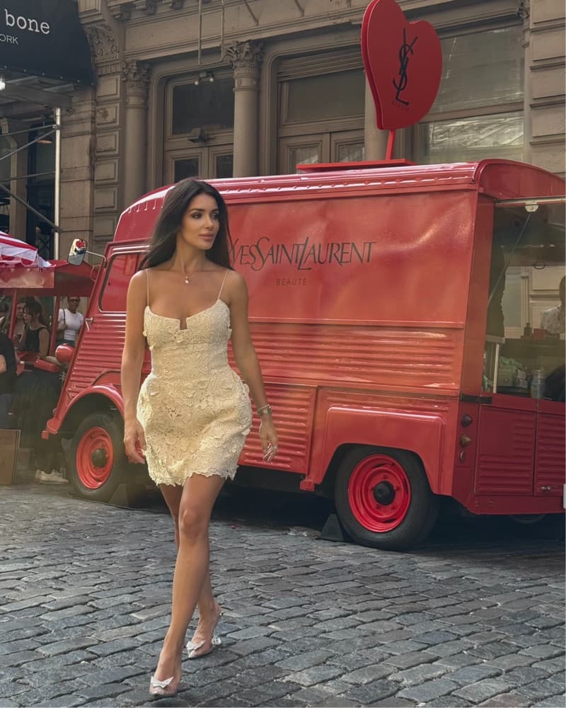 magda butrum Elegant Lace Mini Dress - Image 4
