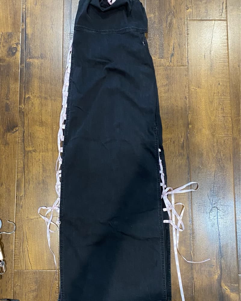 Chic Black Maxi Dress with Cutout Detail - Image 3