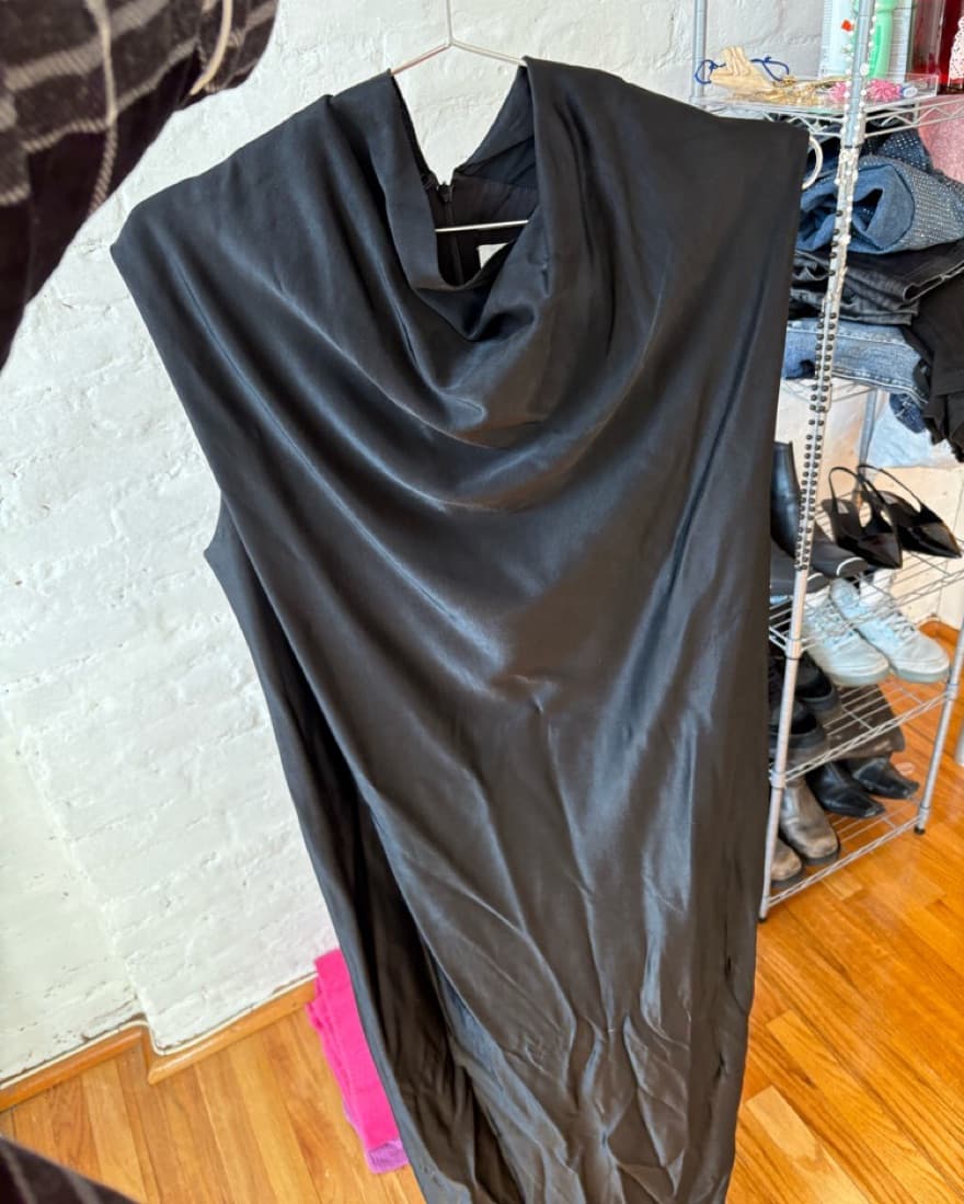 Elegant Black Maxi Dress by Jil Sander - Image 4