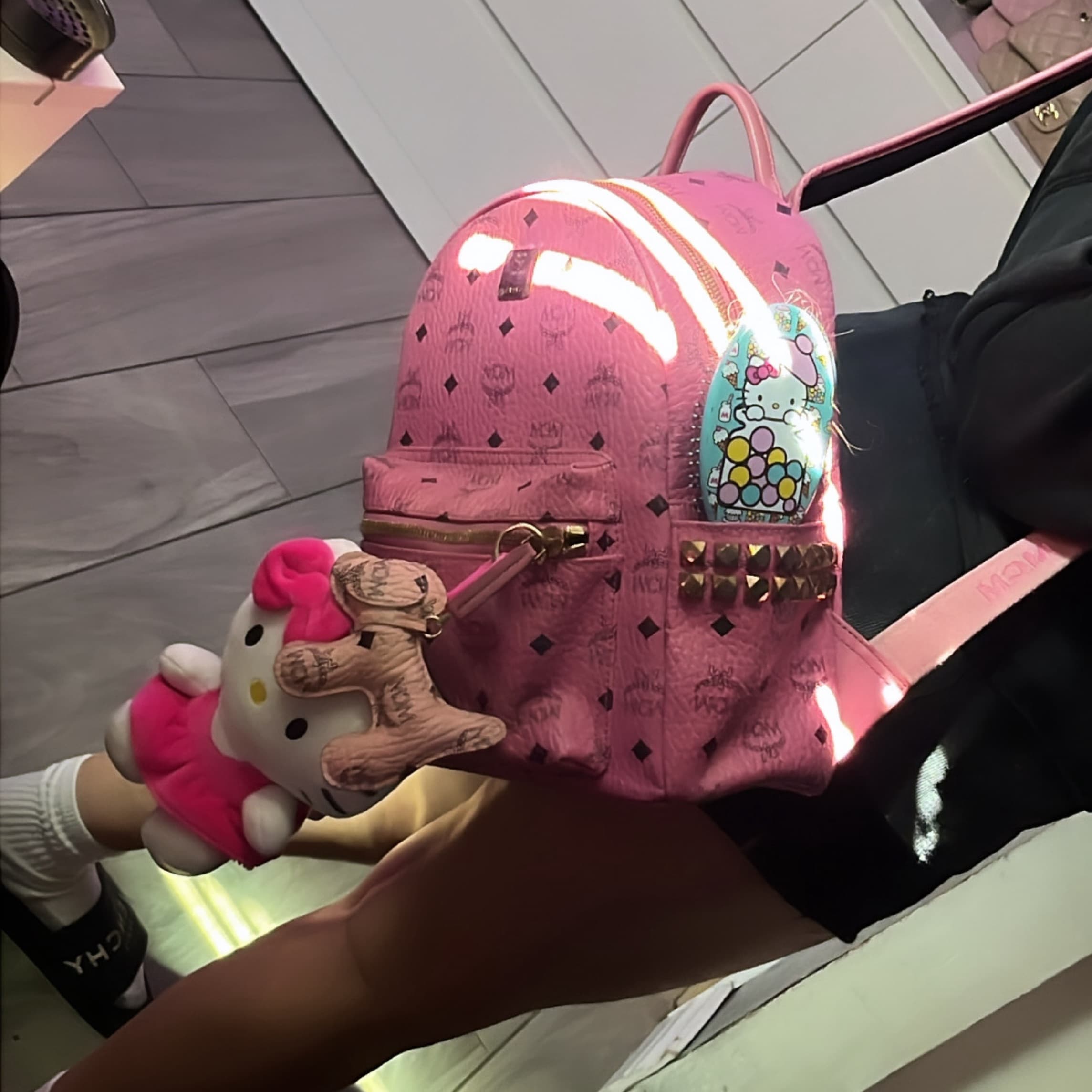 Pink Vintage MCM Bacpack  - Image 6