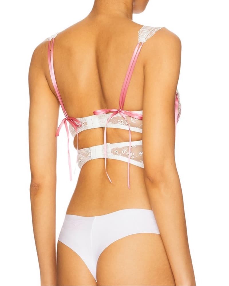 Romatic lace & ruffle set  - Image 4