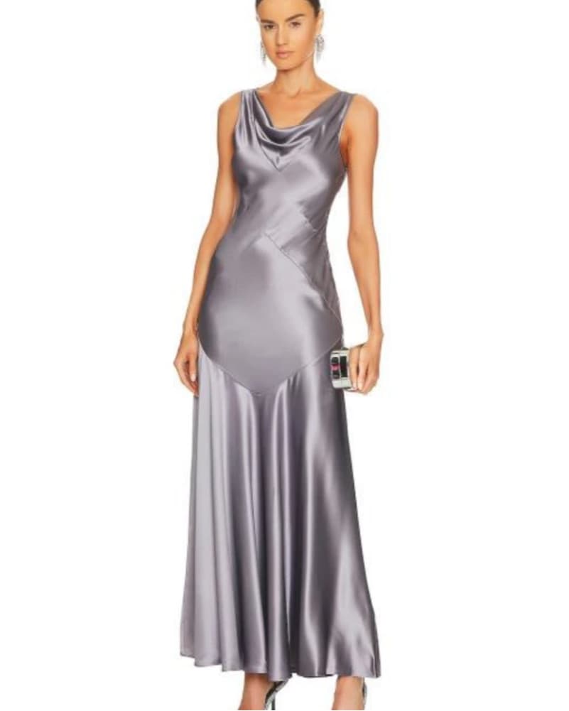 Elegant Sleeveless Gray Maxi Dress - Image 1