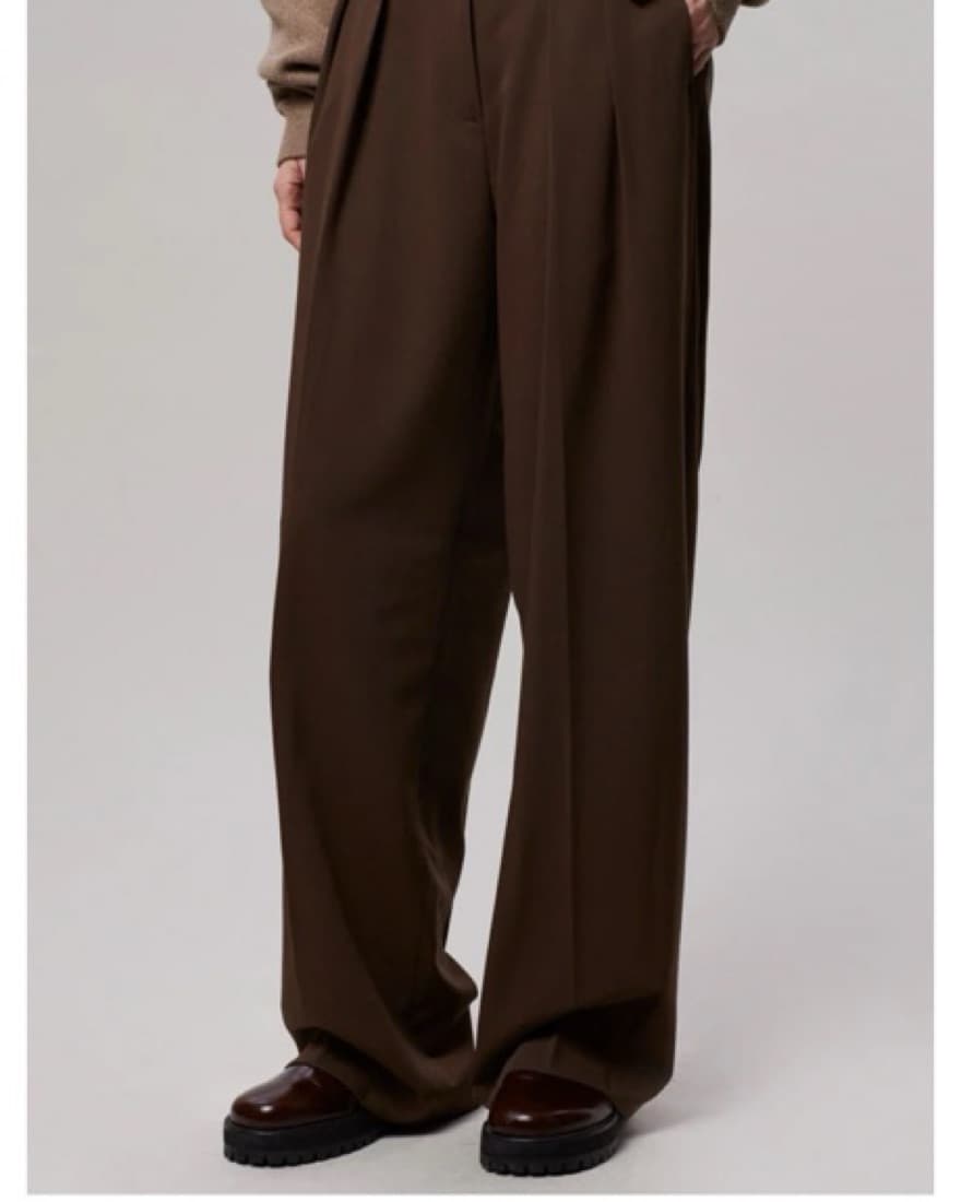 The Frankie Shop Pleated Trousers  - Image 3