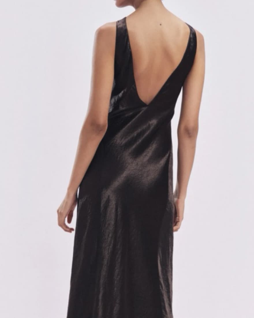 Wrinkled Satin Dark Brown Dress - Image 2