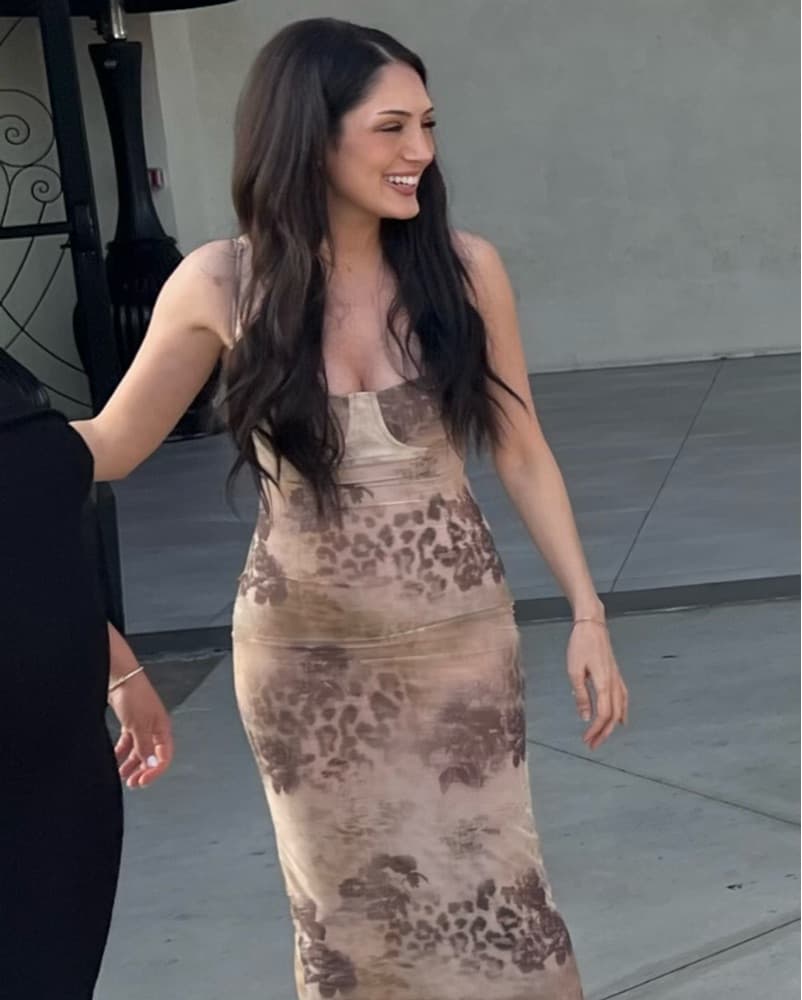 House Of Cb Aiza Cream Floral Print Maxi - Image 1