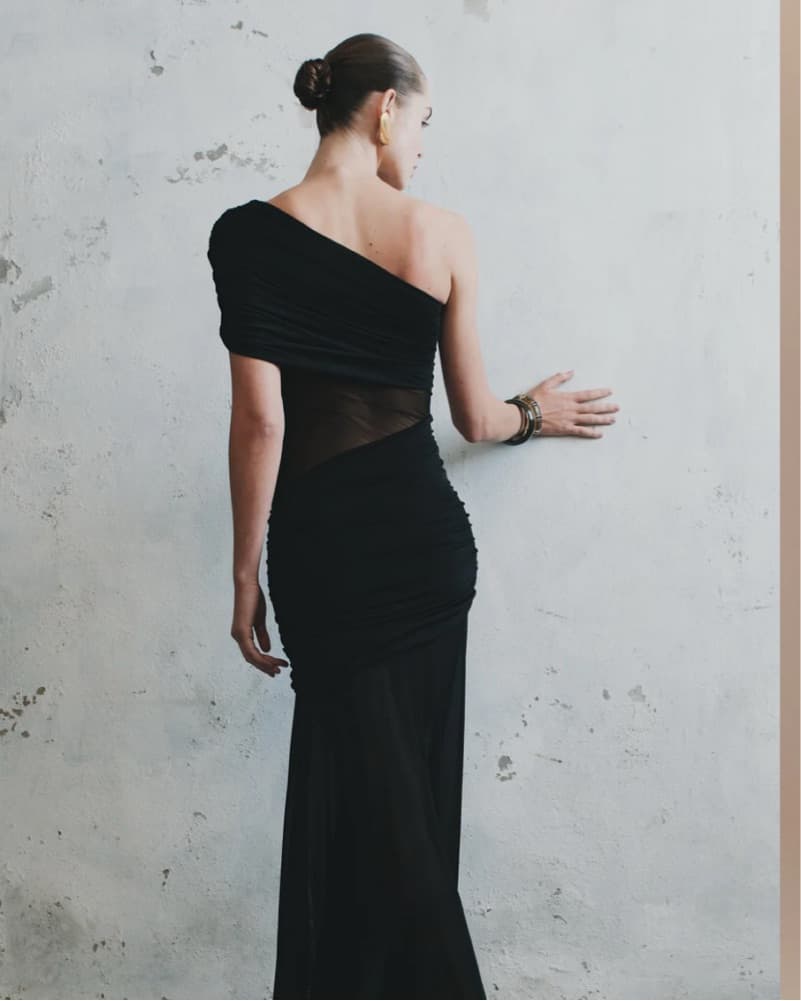 Black Tie Meshki Gown - Image 3