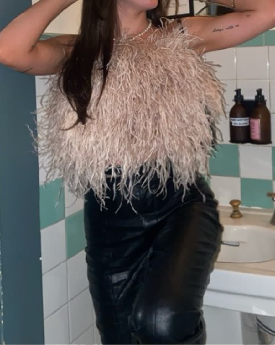 Feather Top - Image 2