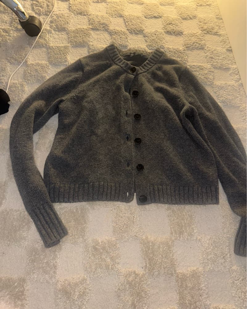  Gap cash soft charcoal color button up  - Image 1