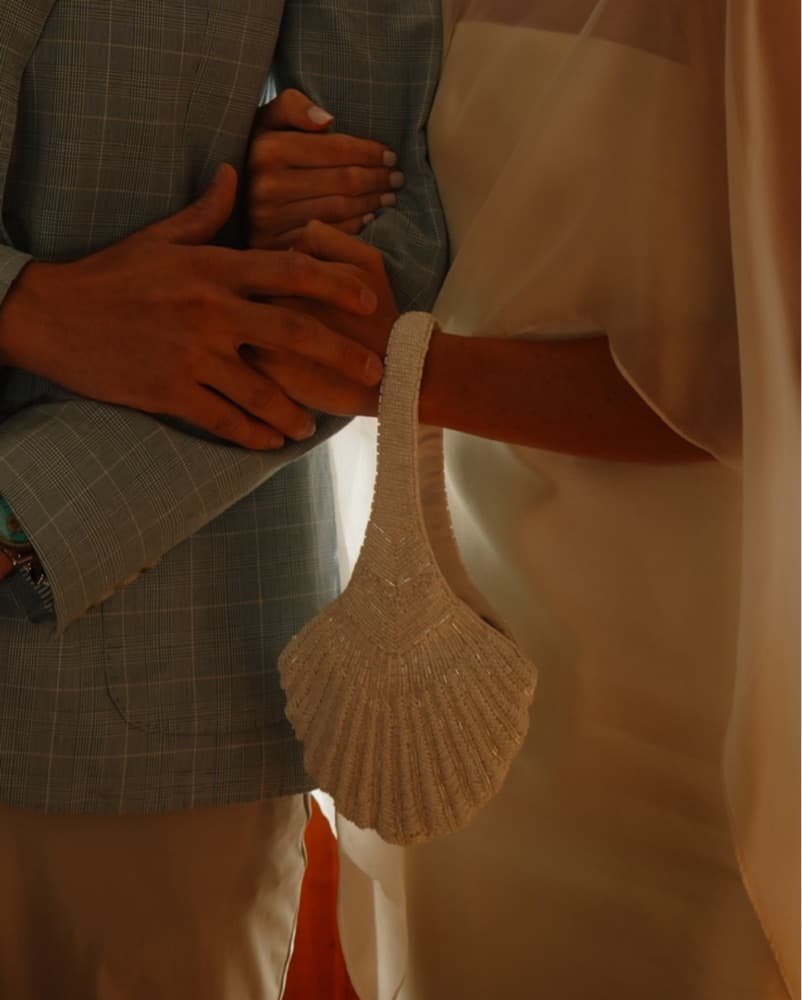 White Shell Beaded Purse - Image 3