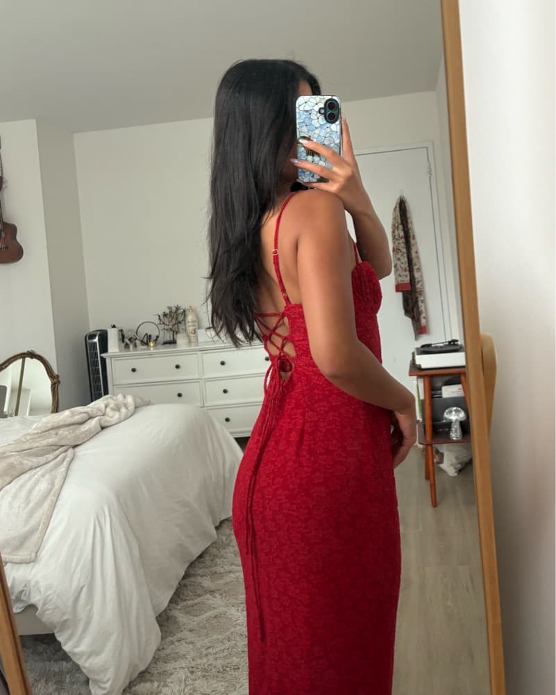 Elegant Red Lace Maxi Dress - Image 3