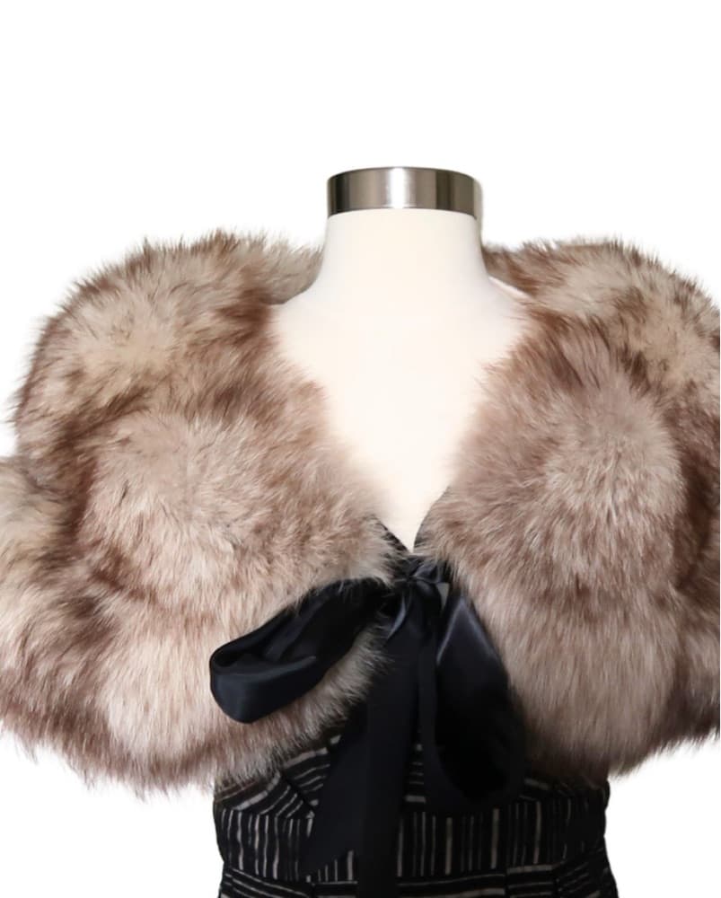 KURTZMAN SHAWL BROWN Fur Cape - Image 1