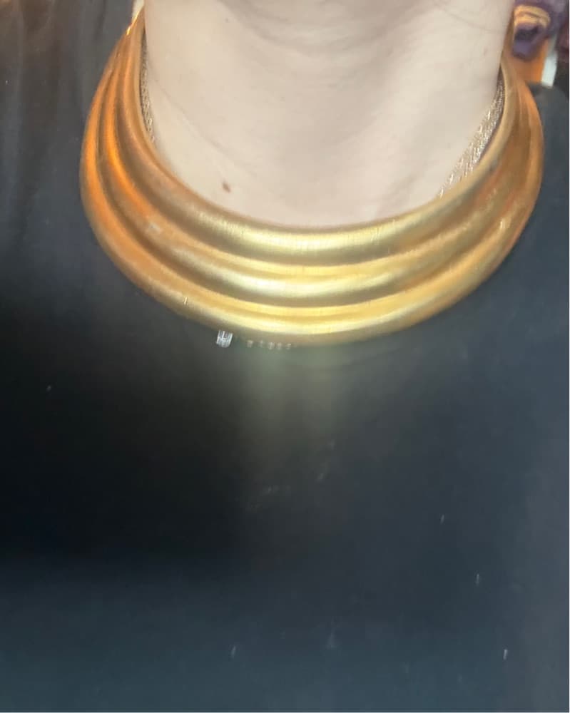 Bold Vintage Gold Choker Necklace - Image 4