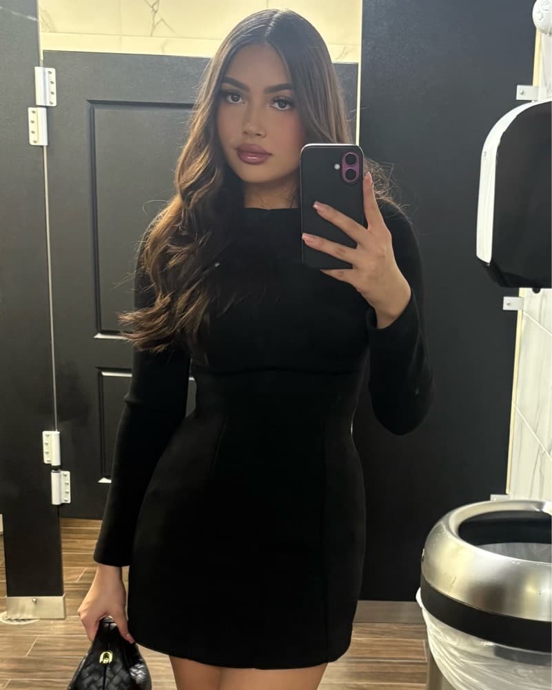 Basic Black Longsleeve Mini Dress - Image 1