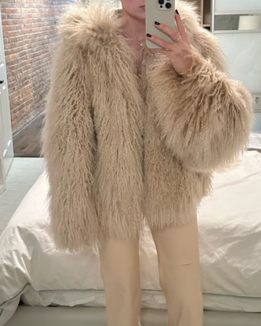$5,000 Alaia Shearling Coat - Image 6