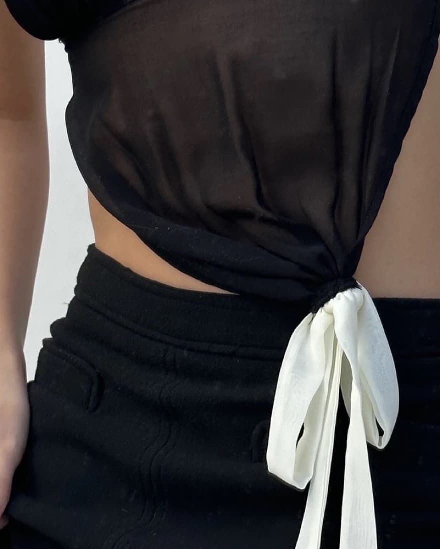 Enduring Kairos Celine Top Black / Ivory - Image 2