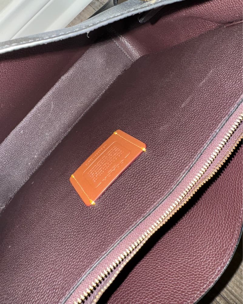 Coach Tyler Carryall Bag - like new - Image 3
