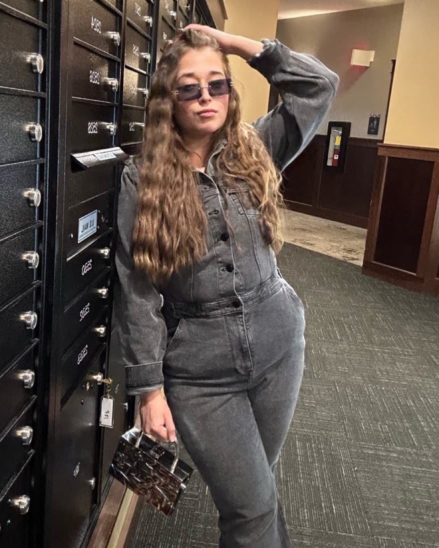 Trendy Denim Jumpsuit - Image 4
