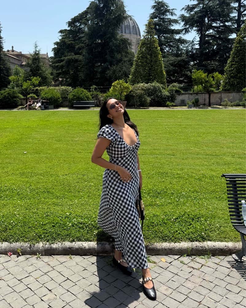 beach flowing dresses Summer for Women 2026 Flowy V Neck Floral Maxi Dress Trendy Ruffle Short Sleeve Long Dresses Elegant High Waiste Vacation Dress Aesthetic Print Casual Sundress : Clothing, Shoes & 9 Unique Bridal Party BY-JOHNNY China (mainland)Gender Size:18 / xl-2xl