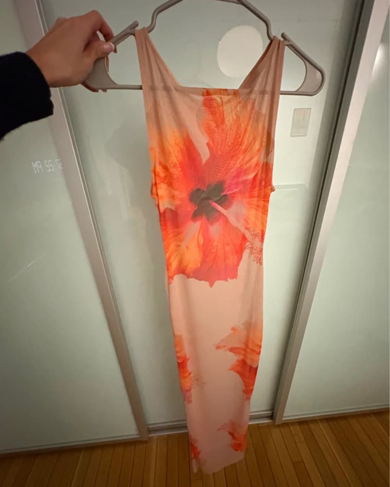 Vibrant Floral Maxi Dress - Image 3