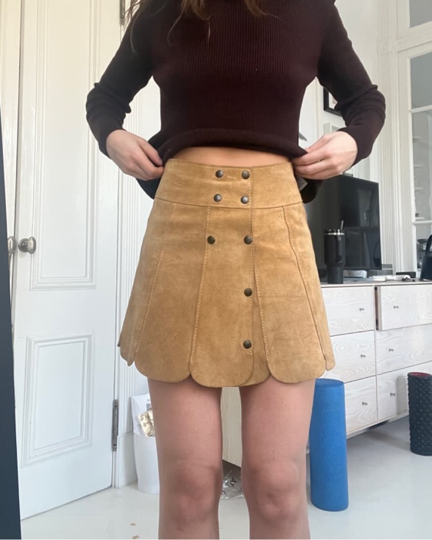 Vintage Suede Scallop Skirt - Image 3