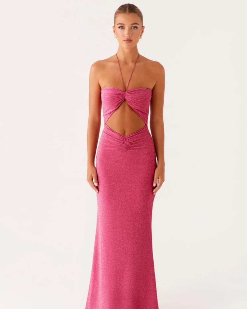 Captivating Fuchsia Sequined Gown - Image 4