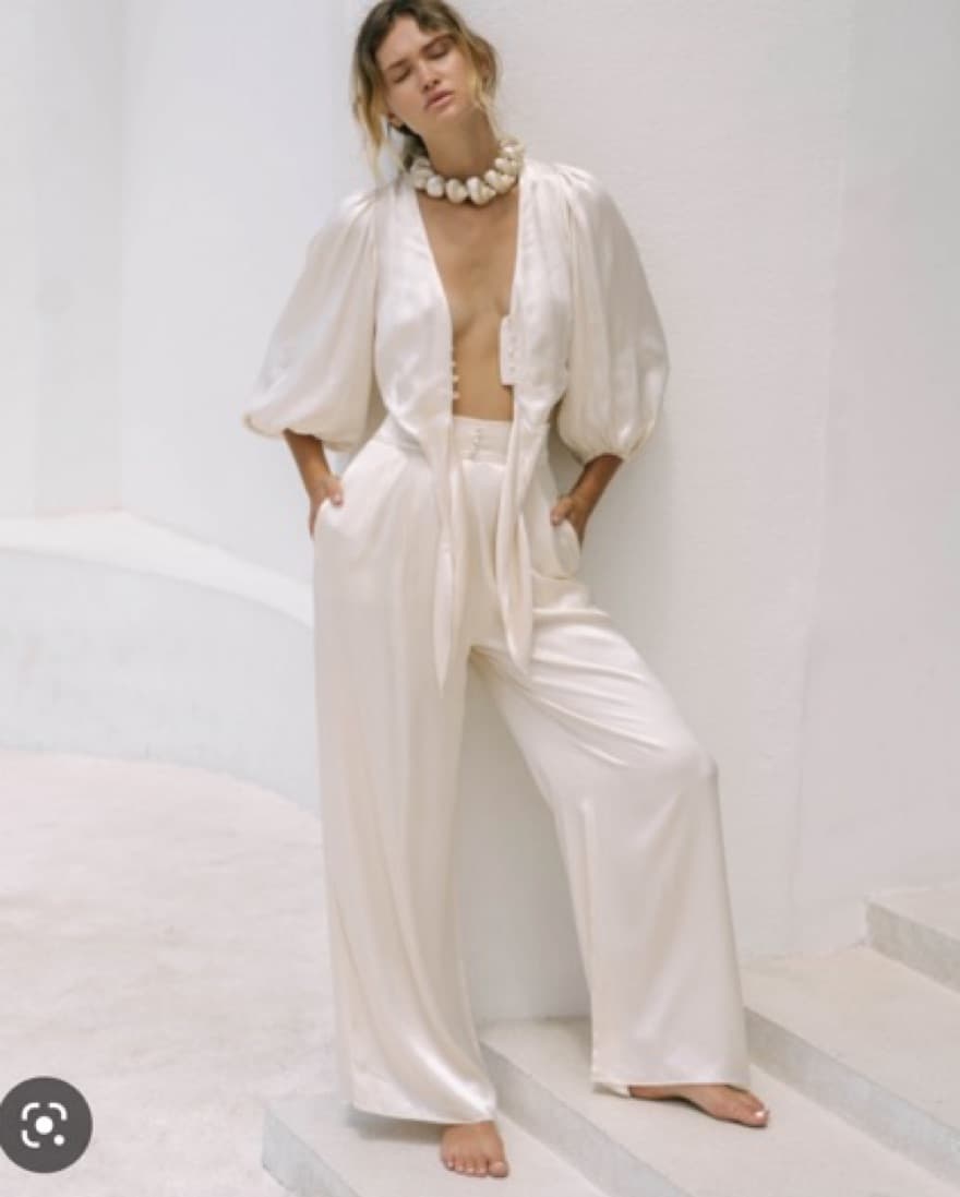 Shona Joy Cream Silk Set - Image 3
