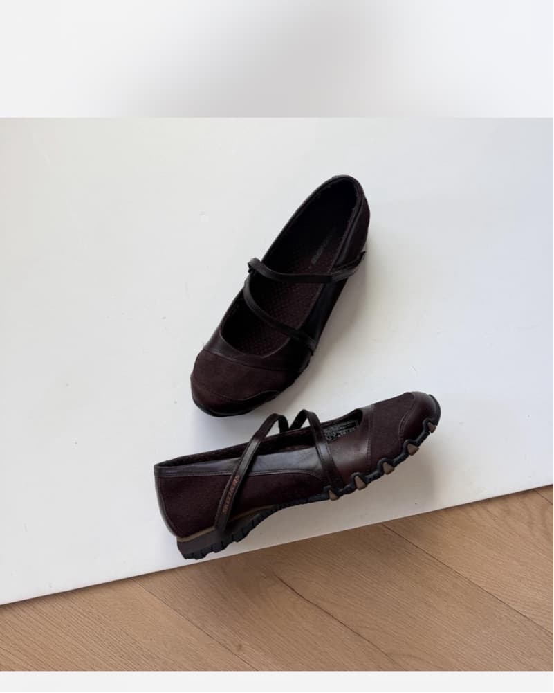 Sporty Ballet Flats  - Image 4
