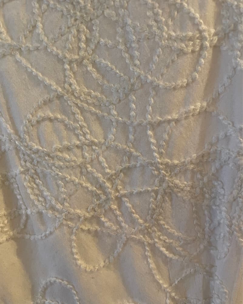 White Embroidered Shift Dress - Image 3