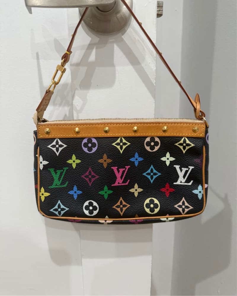 Louis Vuitton Murikami Pochette  - Image 1