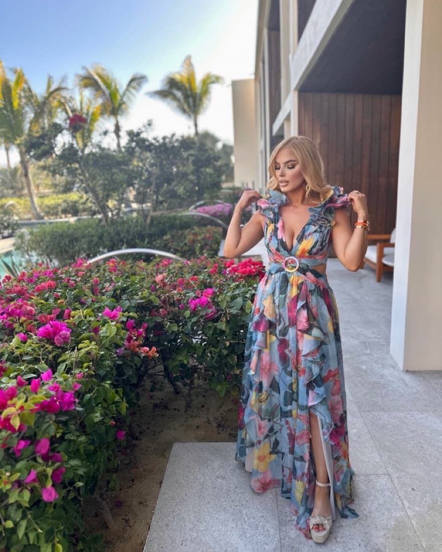 Ruffle Sleeved Floral Maxi Dress - Image 1