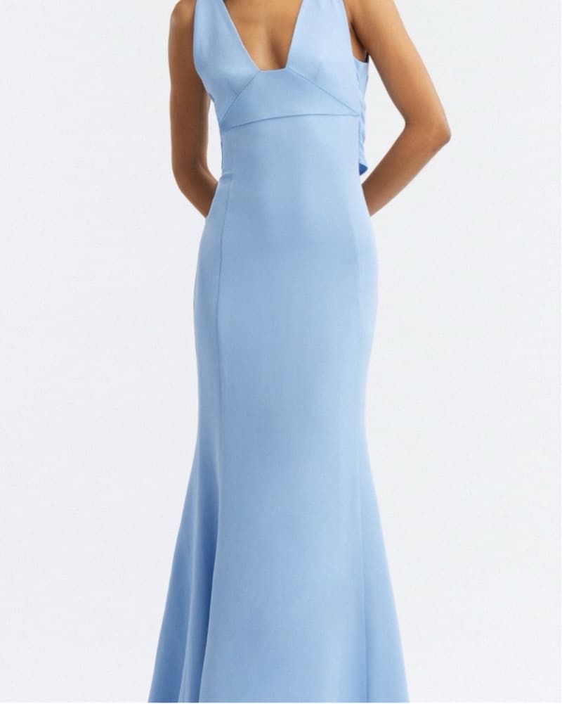 Oscar De La Renta Gown  - Image 3