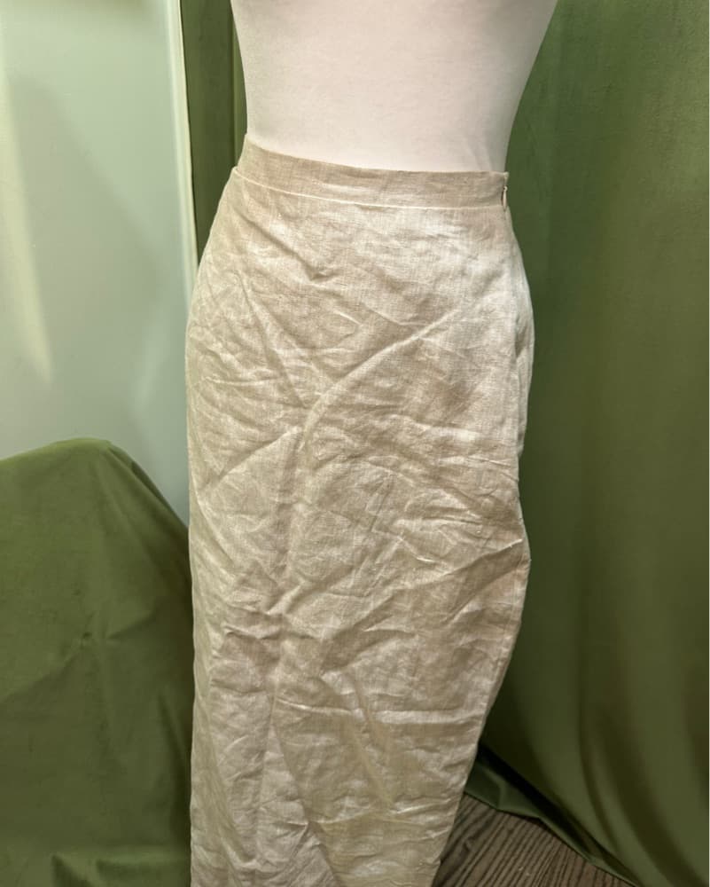 Dissh Linen Skirt - Image 1