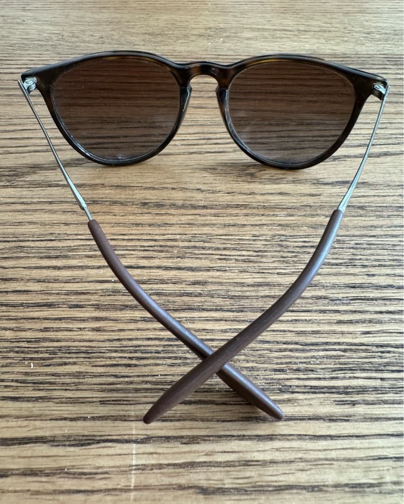 Tortoise Frame Ray Bans - Image 2