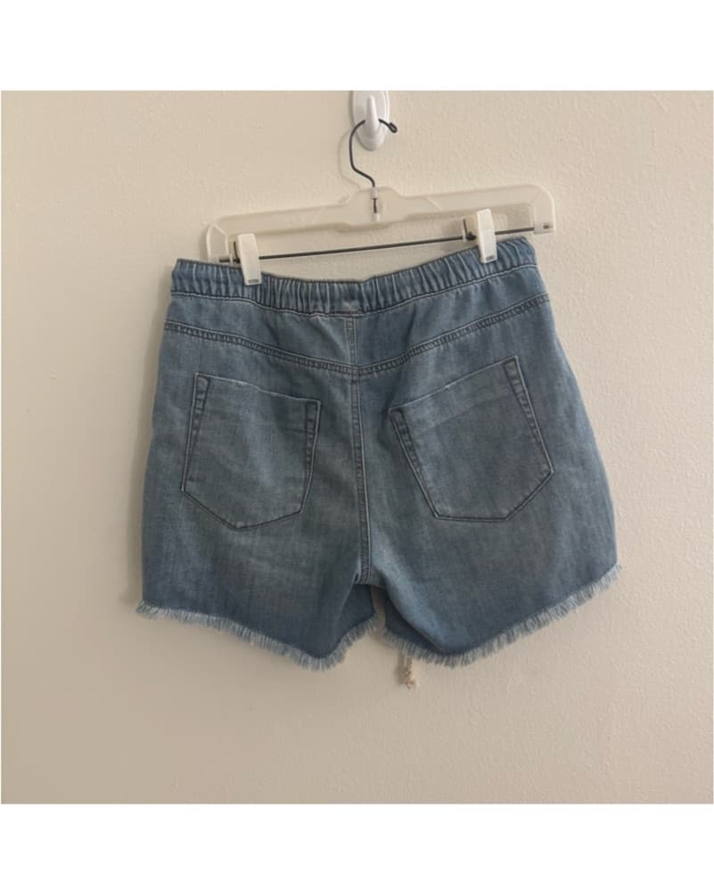 American Eagle Denim Blue Women's Shorts - Image 2