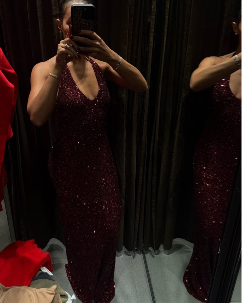 Burgundy Sequin Holiday Dress - Image 5