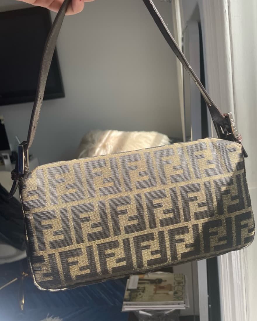 Classic FENDI baguette  - Image 2