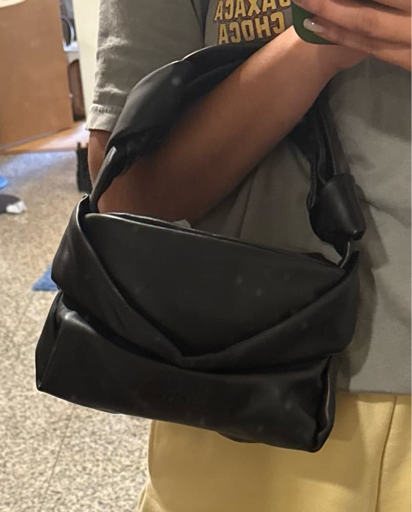 staud black purse - Image 1