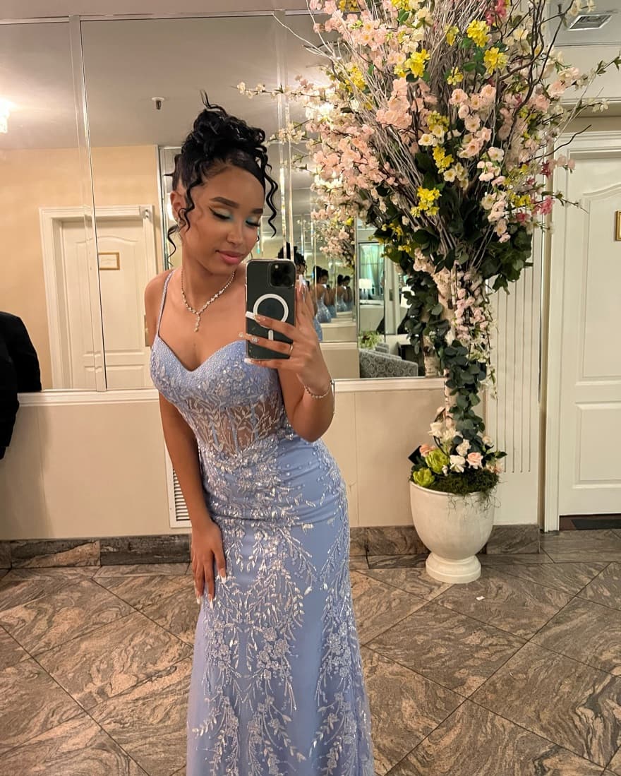 Ellie Wilde Prom Dress - Image 4