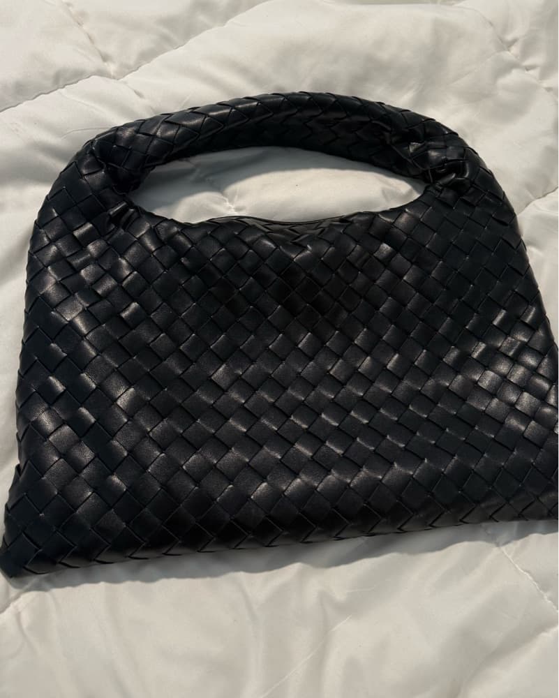 Bottega Veneta  Small Hop - Image 4