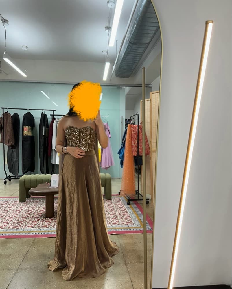 Aayka Zoya Lehenga - Image 2