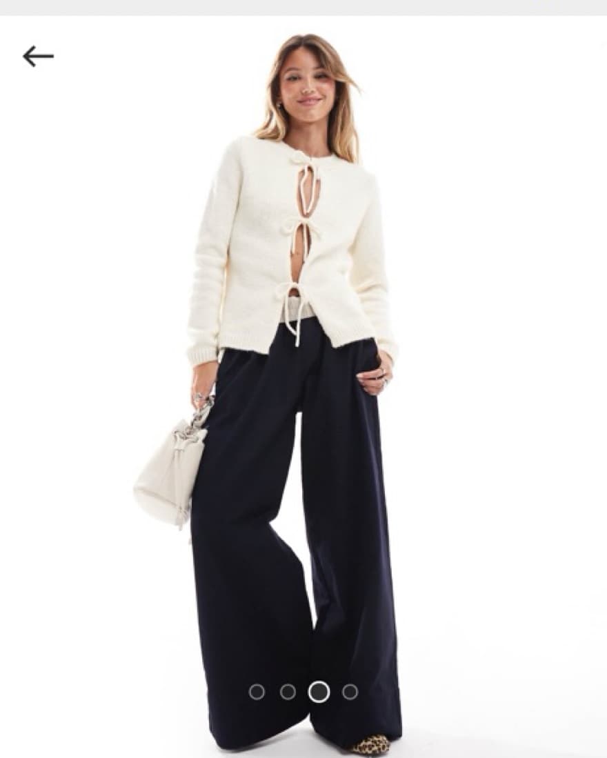 Bow Sweater - Image 3