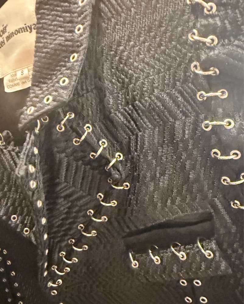 Noir Kei Ninomiya Pierced Blazer - Image 3