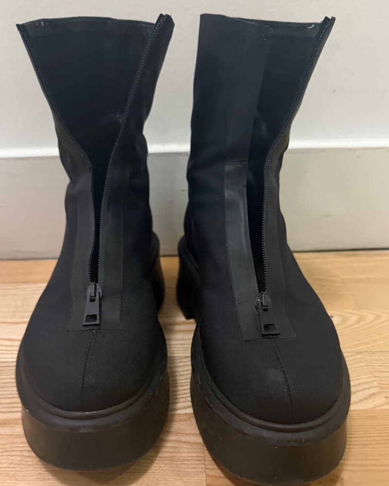 The row Boots Size 40 - Image 2