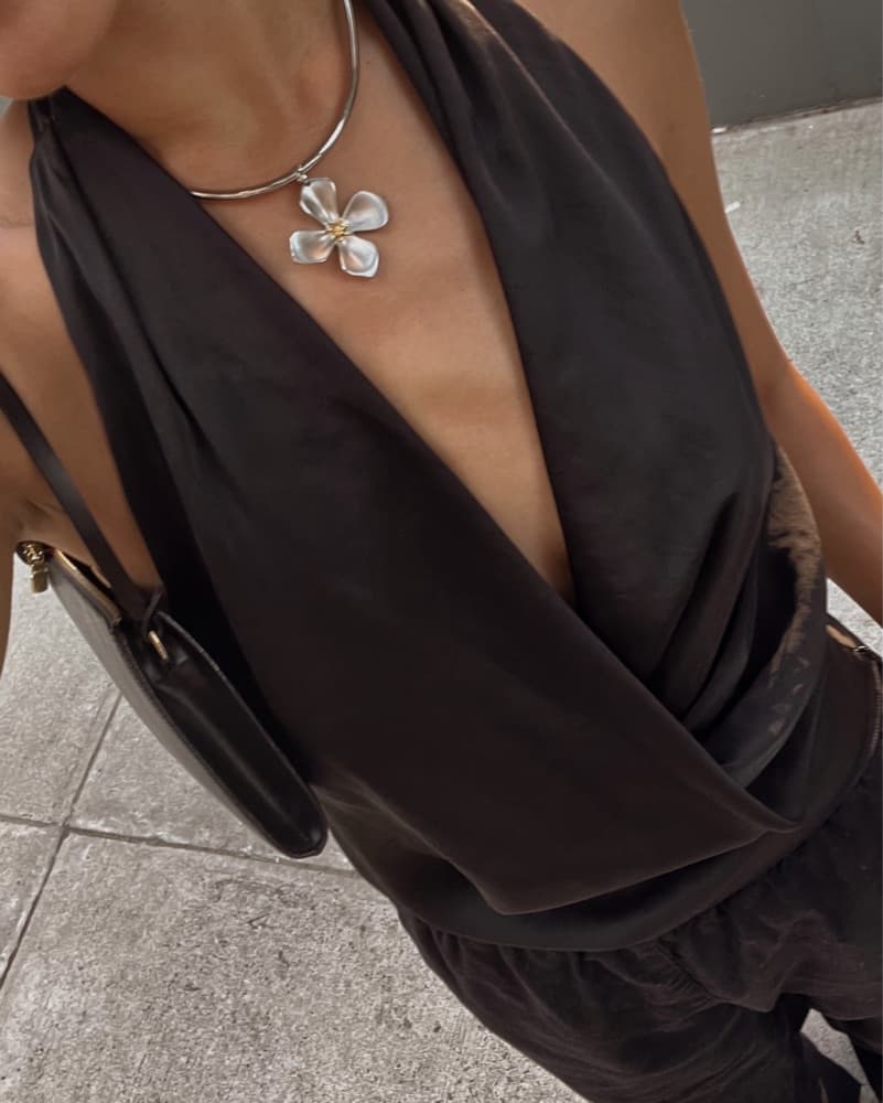 Aritzia Wilfred Satin Halter Top  - Image 3