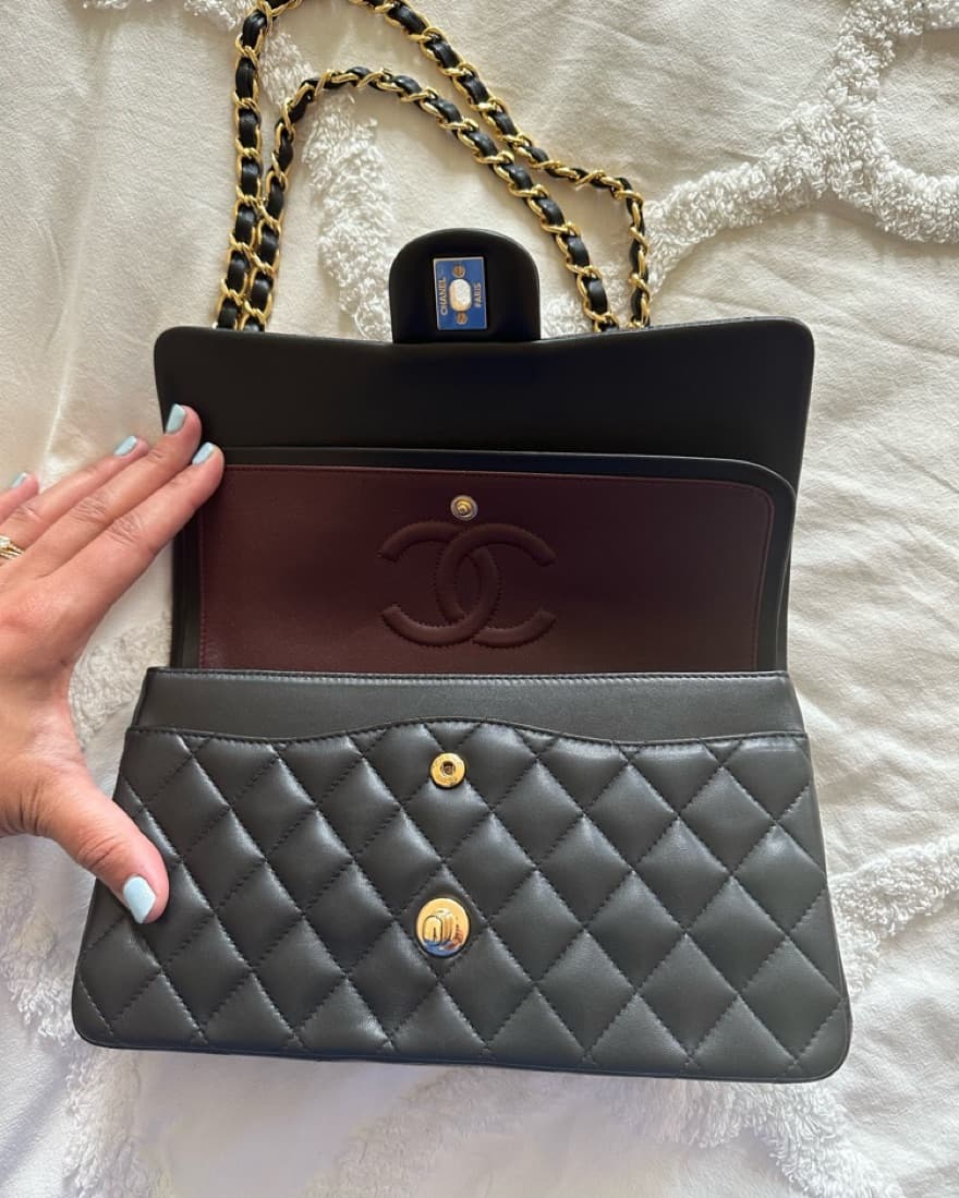 Classic Medium Chanel  - Image 4